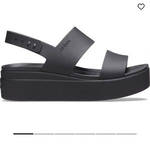 CROCS BROOKLYN LOW WEDGE SANDALS